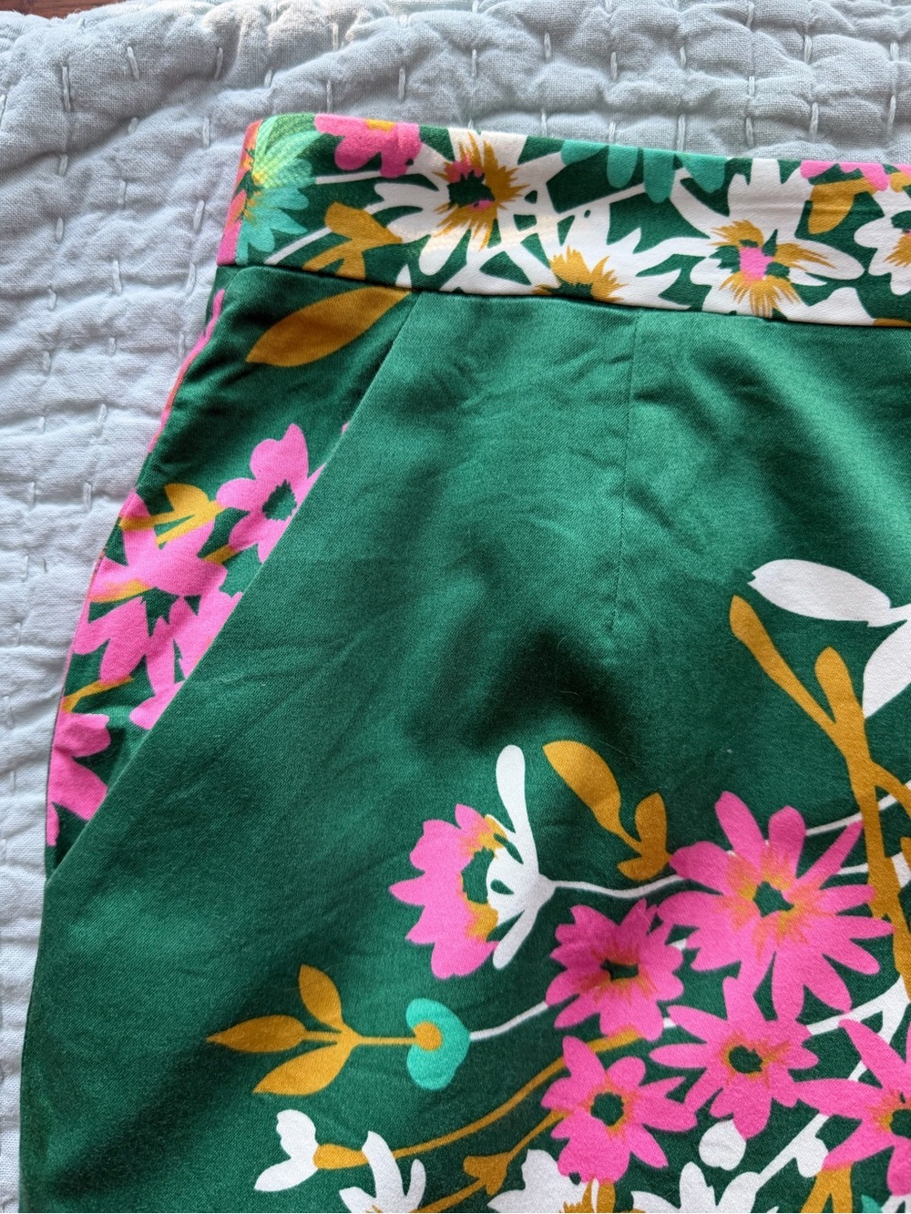 Odille Anthropologie Green Floral Pencil Skirt Lace Trim Lining Side Zip Size 4